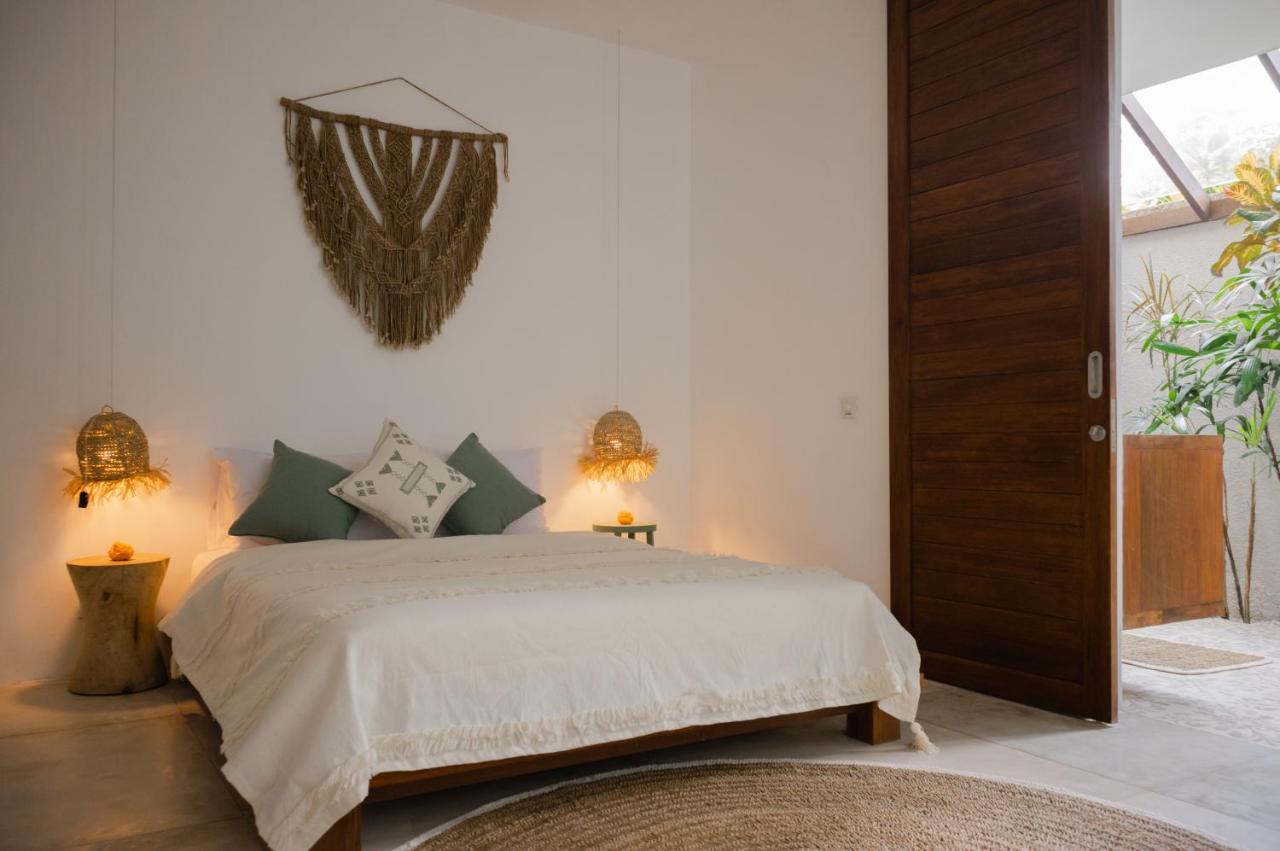 The Bed By The Sea Bed & Breakfast Canggu  Exterior photo