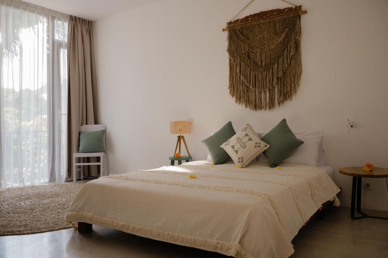 The Bed By The Sea Bed & Breakfast Canggu  Exterior photo