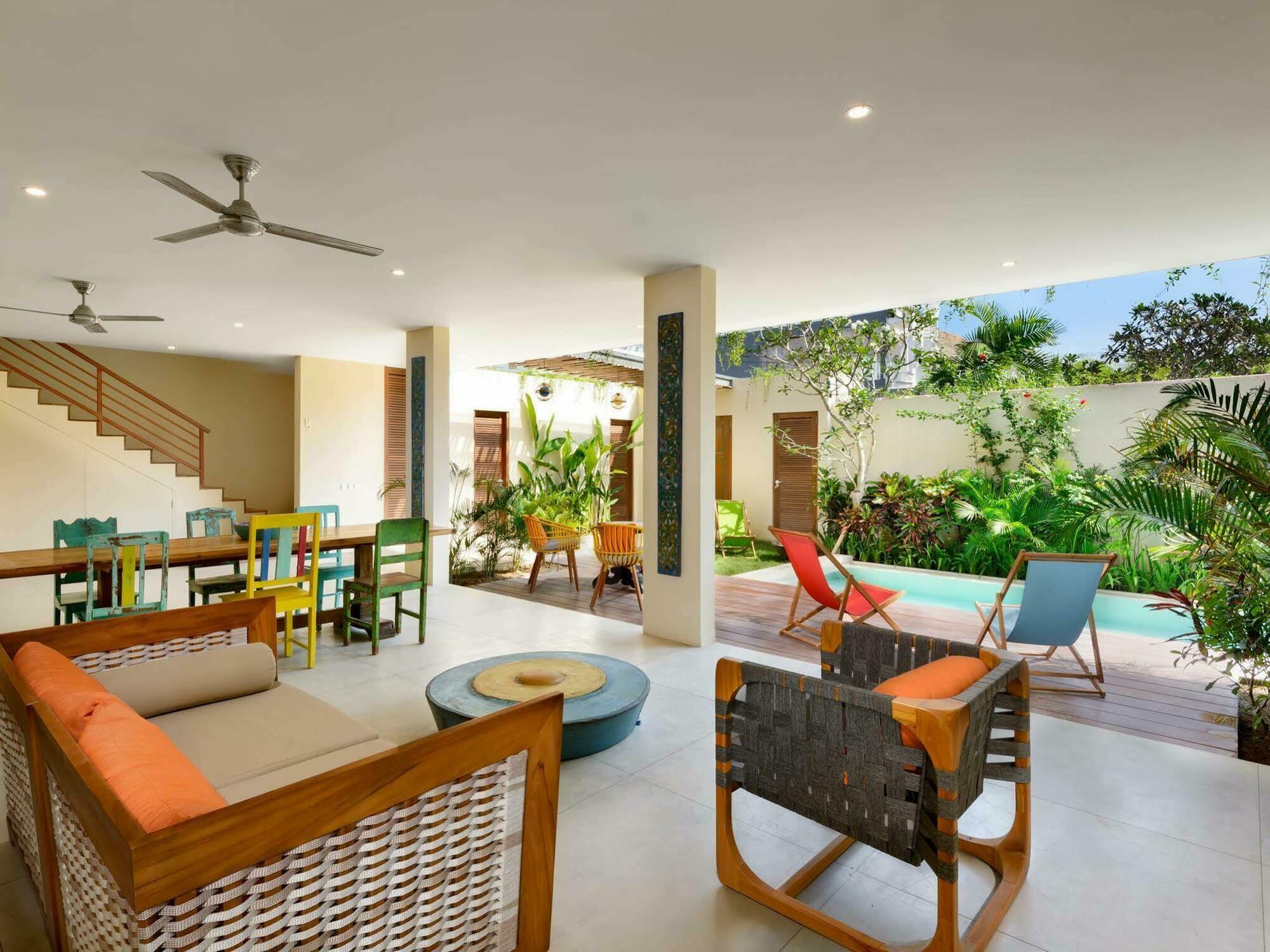 The Bed By The Sea Bed & Breakfast Canggu  Exterior photo