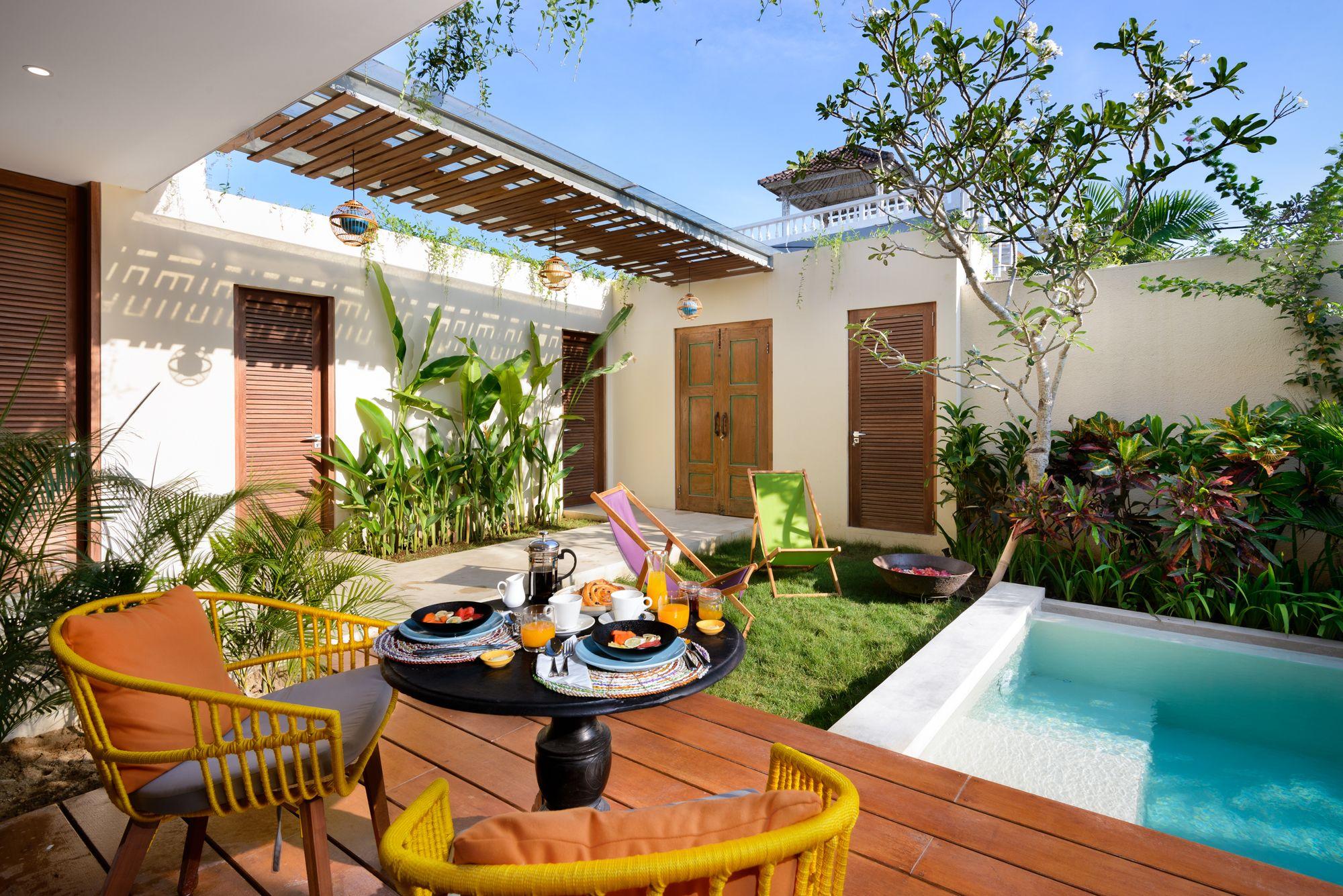 The Bed By The Sea Bed & Breakfast Canggu  Exterior photo
